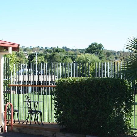 Club Motel Armidale Dış mekan fotoğraf
